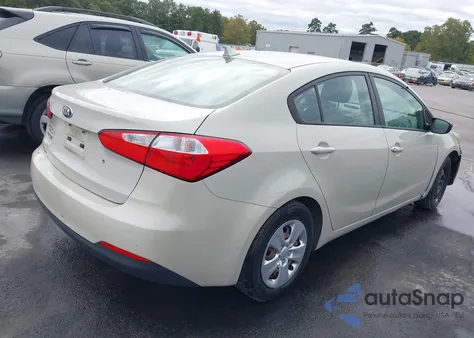 2015 Kia Forte Lx z USA, uszkodzony, nr VIN KNAFK4A61F5418025